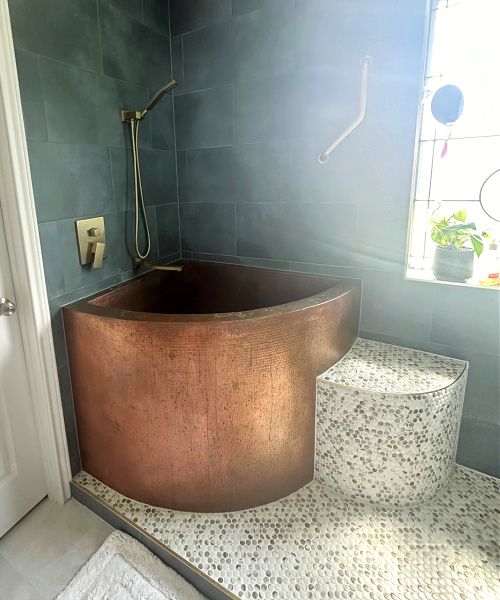 Esquina Japanese Style Copper Bathtub by SoLuna